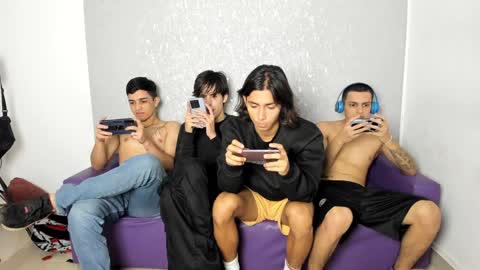 ARTURO-18  MATIAS-18  NIKOLAY-19  HADES-18  GABO-19 online show from January 29, 2025, 8:04 pm