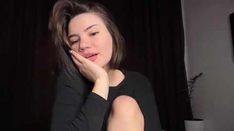 cute_bubbles online show from October 20, 2025, 5:57 pm