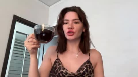 cute_bubbles online show from July 19, 2026, 9:57 am