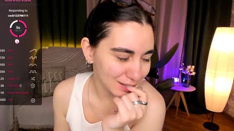 Hanna online show from December 4, 2024, 2:20 am