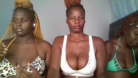 Snapshot of cute_daniellah chatting on January 29, 2025, 4:58 am Danillah online show from January 29, 2025, 4:58 am