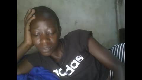 cute_doria online show from November 18, 2025, 5:01 am