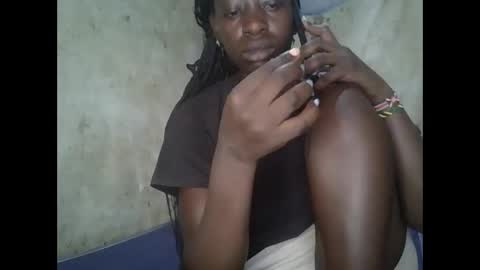 cute_doria online show from December 3, 2025, 7:16 am