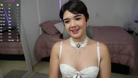 Cute online show from April 15, 2026, 8:09 pm