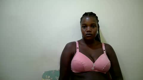 Snapshot of cute_heaven chatting on October 24, 2025, 11:06 am cute_heaven online show from October 24, 2025, 11:06 am