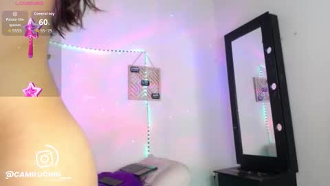 Cute horny1 online show from September 11, 2025, 3:17 am