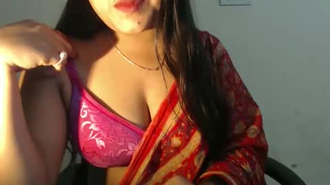 cute_kavya online show from September 19, 2025, 6:08 pm