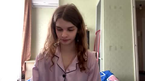 Snapshot of cute_kitte chatting on October 2, 2025, 6:31 am cute_kitte online show from October 2, 2025, 6:31 am
