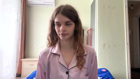 Snapshot of cute_kitte chatting on October 5, 2025, 7:28 am cute_kitte online show from October 5, 2025, 7:28 am