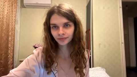 Snapshot of cute_kitte chatting on October 14, 2025, 10:10 pm cute_kitte online show from October 14, 2025, 10:10 pm