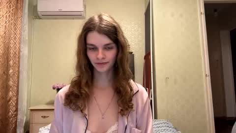 Snapshot of cute_kitte chatting on October 17, 2025, 7:16 pm cute_kitte online show from October 17, 2025, 7:16 pm