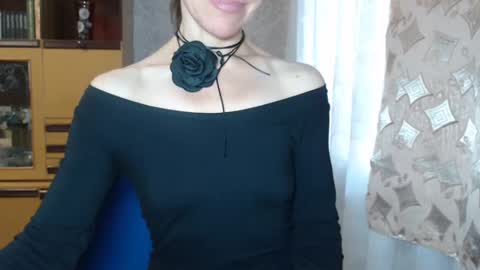 cute_lion_ online show from December 22, 2024, 9:33 am