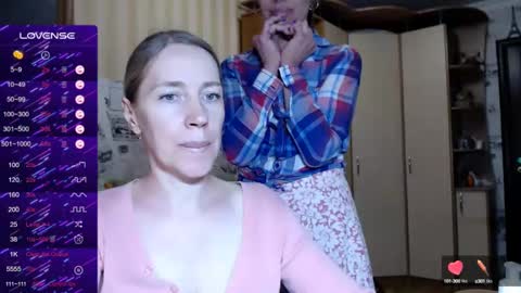 cute_lion_ online show from February 13, 2025, 2:42 pm