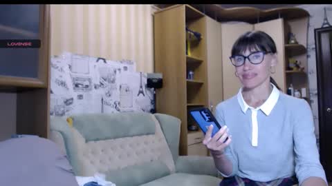 cute_lion_ online show from September 10, 2025, 11:43 am