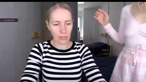 cute_lion_ online show from October 14, 2025, 11:00 am