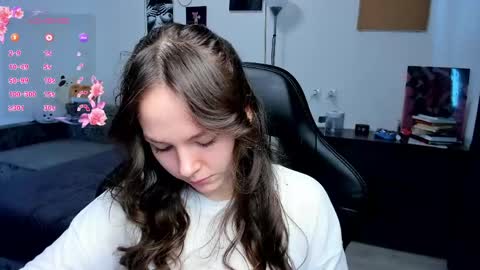 Snapshot of cute_little_ass chatting on April 24, 2026, 8:17 am Emily online show from April 24, 2026, 8:17 am