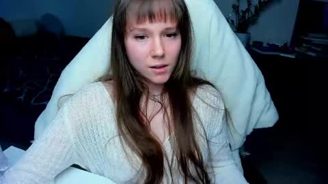 Snapshot of cute_little_ass chatting on May 20, 2026, 3:07 pm Emily online show from May 20, 2026, 3:07 pm
