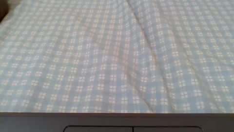 cute_lizah online show from February 5, 2025, 7:29 am