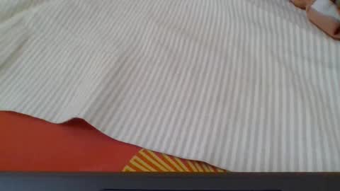 cute_lizah online show from February 11, 2025, 2:35 pm