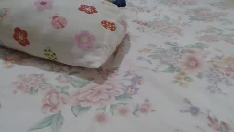 cute_lizah online show from September 26, 2025, 6:45 pm