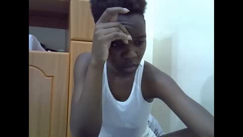 cute_marion online show from January 17, 2025, 3:43 pm