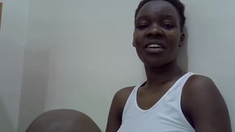 cute_marion online show from January 17, 2025, 6:44 pm