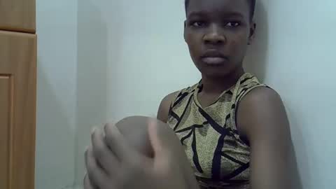 cute_marion online show from January 22, 2025, 11:23 am
