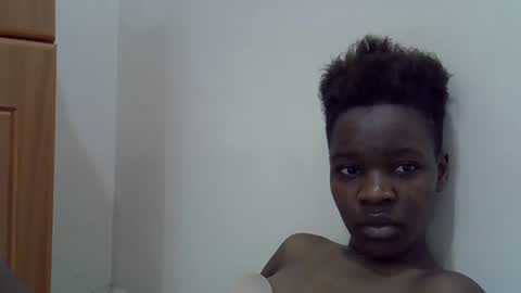 cute_marion online show from January 31, 2025, 2:07 pm