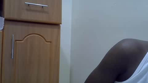 cute_marion online show from February 2, 2025, 3:07 pm
