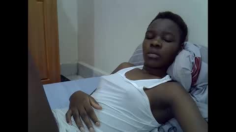 cute_marion online show from February 3, 2025, 10:25 am