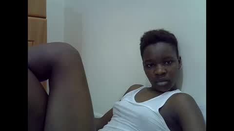cute_marion online show from February 3, 2025, 1:51 pm