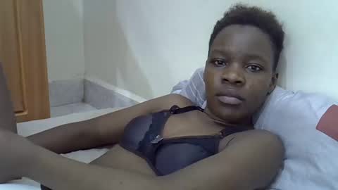 cute_marion online show from February 3, 2025, 10:00 pm