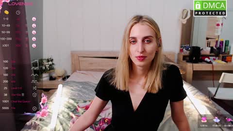 Milana online show from December 22, 2024, 3:33 pm