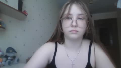 Snapshot of cute_minx chatting on February 8, 2025, 11:01 am Veronica online show from February 8, 2025, 11:01 am