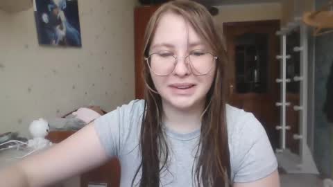 Snapshot of cute_minx chatting on March 9, 2025, 11:03 am Veronica online show from March 9, 2025, 11:03 am