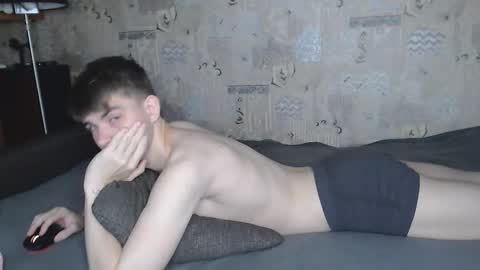 Oliver online show from November 6, 2025, 7:31 am