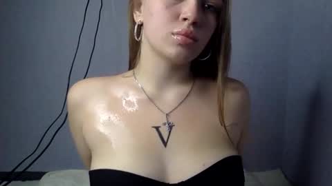 cute_shy06 online show from November 26, 2025, 6:20 pm