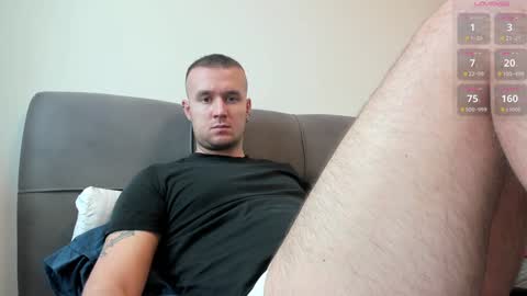 cute_skywalker online show from January 24, 2025, 1:14 pm