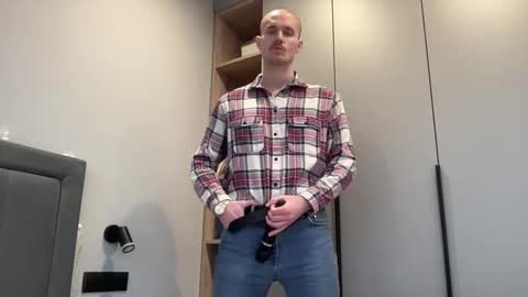 cute_skywalker online show from December 20, 2025, 10:11 am