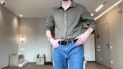 cute_skywalker online show from May 10, 2026, 12:54 pm