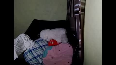 Mimi online show from February 12, 2026, 9:54 pm