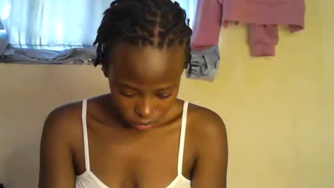 Snapshot of cute_sonny chatting on October 15, 2025, 6:57 am cute_sonny online show from October 15, 2025, 6:57 am