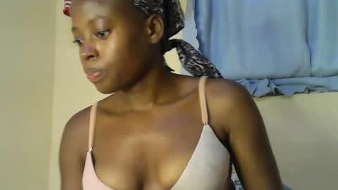 cute_sonny online show from March 12, 2026, 7:20 pm