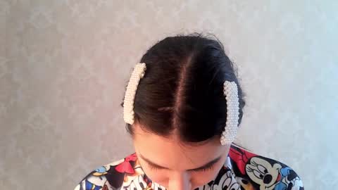 cute_strawberry_ online show from October 11, 2025, 10:25 am