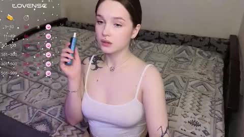 Snapshot of cute_summer_breathe chatting on March 26, 2026, 4:01 pm Sue online show from March 26, 2026, 4:01 pm