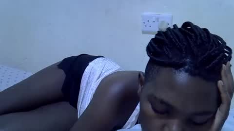 cute_tamara1 online show from November 30, 2025, 1:15 pm