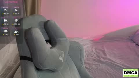 Thomas -  online show from October 8, 2025, 6:16 pm