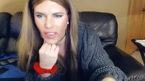 Ashley online show from February 15, 2026, 8:13 am