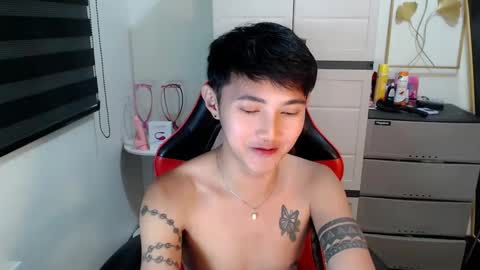 Snapshot of cuteasiancock98 chatting on March 12, 2026, 12:11 pm Steph online show from March 12, 2026, 12:11 pm