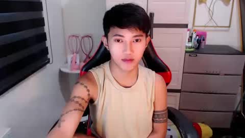Snapshot of cuteasiancock98 chatting on April 13, 2026, 2:28 am Steph online show from April 13, 2026, 2:28 am